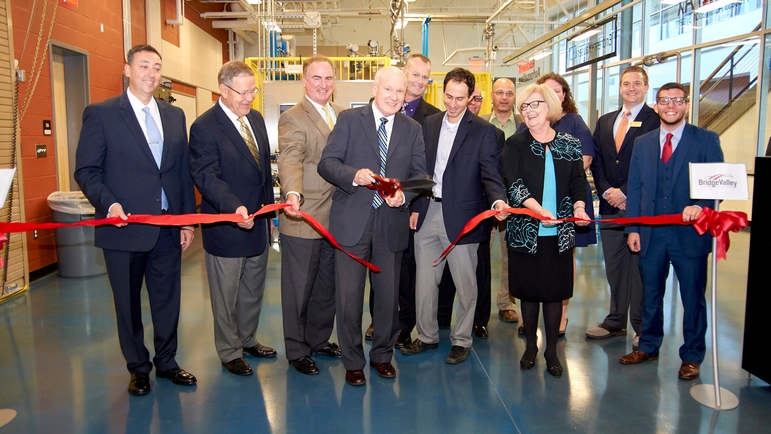 BridgeValley PTU ribbon cutting