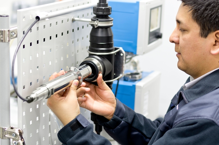 Turbidity sensors and transmitters for drinking water, process water, wastewater and utilities