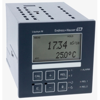 Liquisys CLM223 is a compact panel transmitter for conductivity, resistivity and concentration.