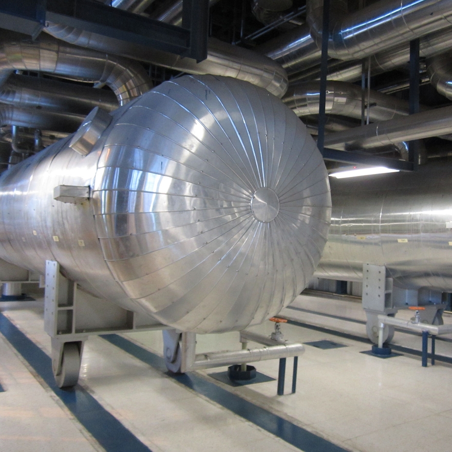 Level measurement in the water/ steam circuit of a power plant